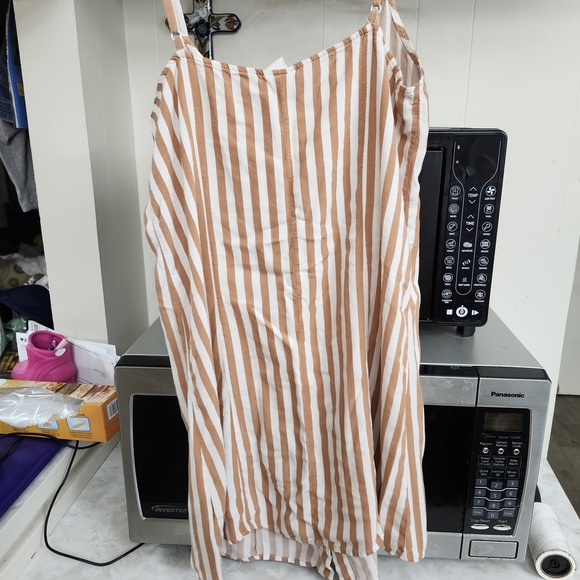 H&M Tan and White Striped Camisole - Picture 2 of 4